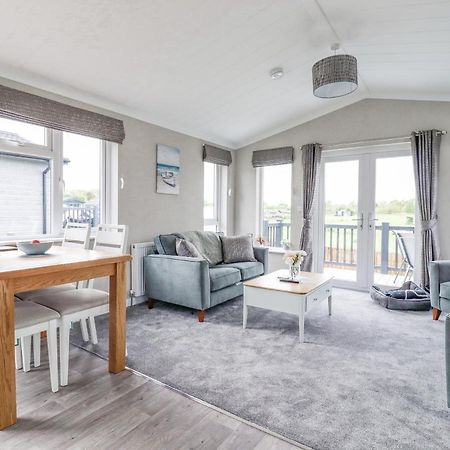 36 Bucklesham Park Villa Ipswich Dış mekan fotoğraf