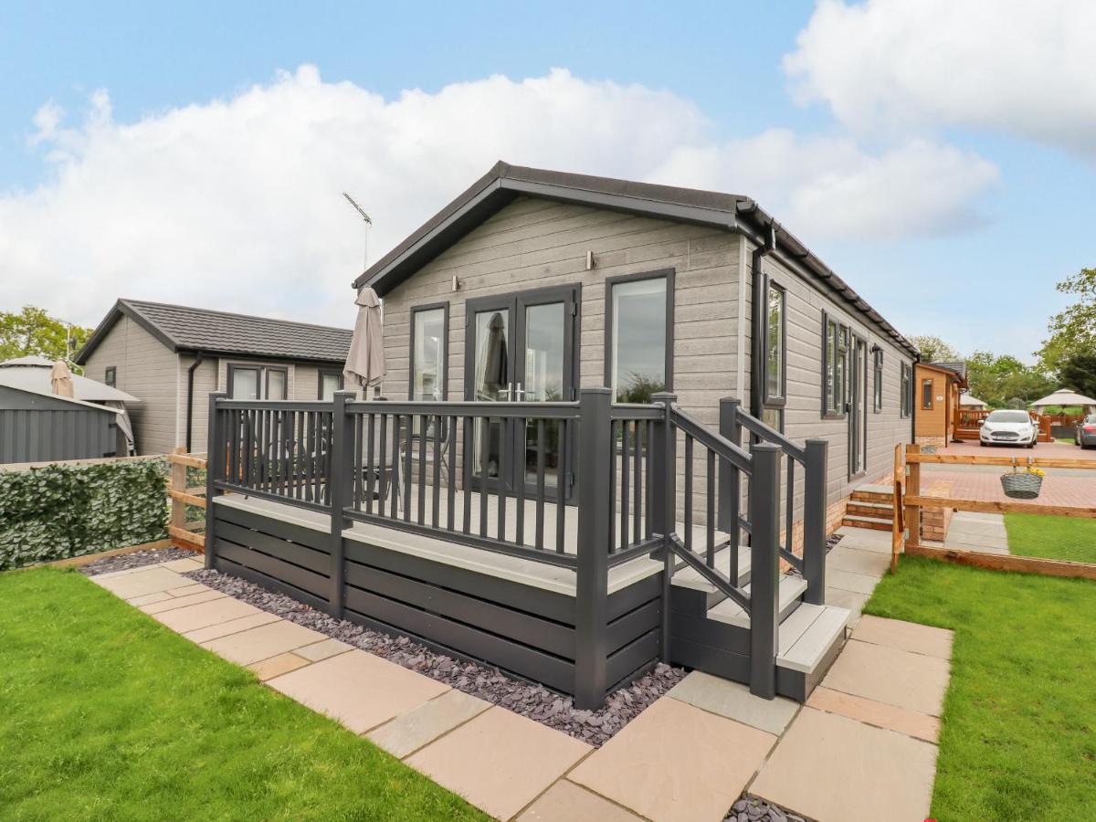 36 Bucklesham Park Villa Ipswich Dış mekan fotoğraf