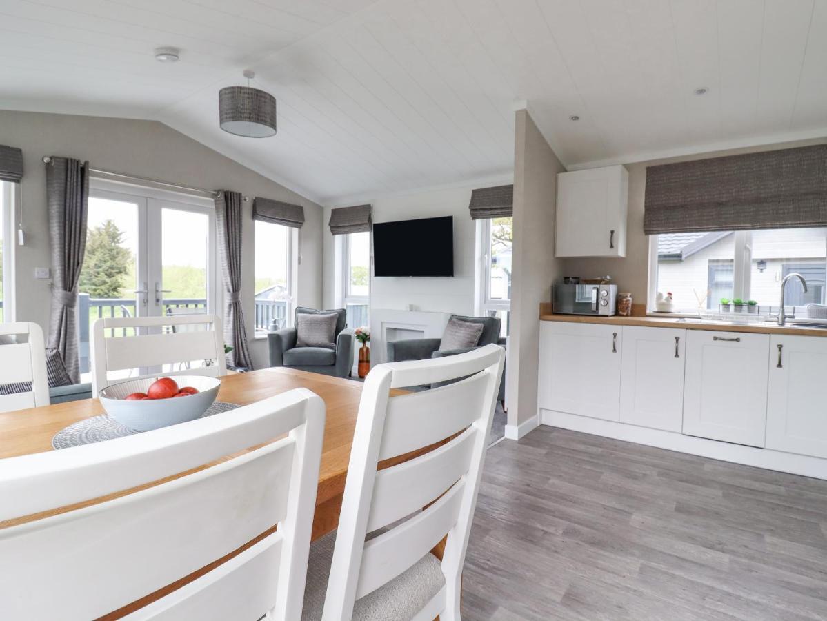 36 Bucklesham Park Villa Ipswich Dış mekan fotoğraf