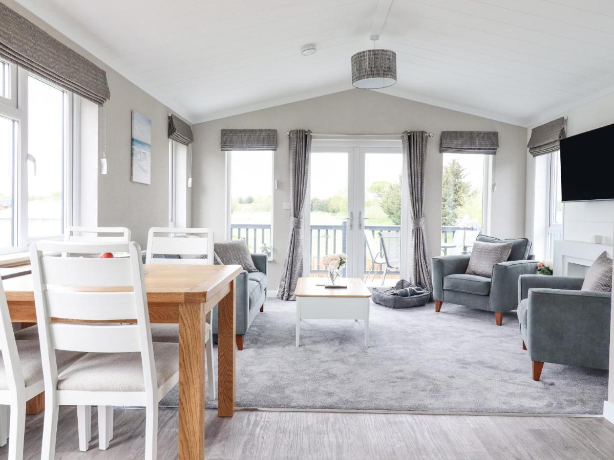 36 Bucklesham Park Villa Ipswich Dış mekan fotoğraf