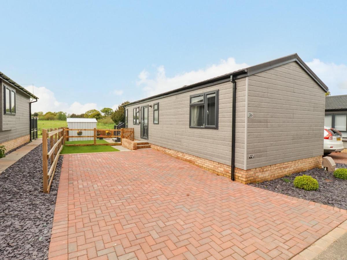 36 Bucklesham Park Villa Ipswich Dış mekan fotoğraf